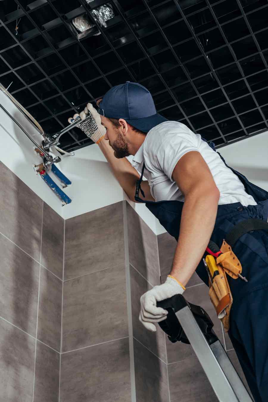 plumbing services in Brooklyn for commercial business by plumber